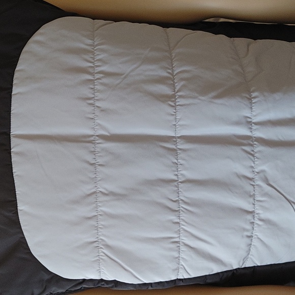 Perry Ellis Vest - Picture 4 of 7